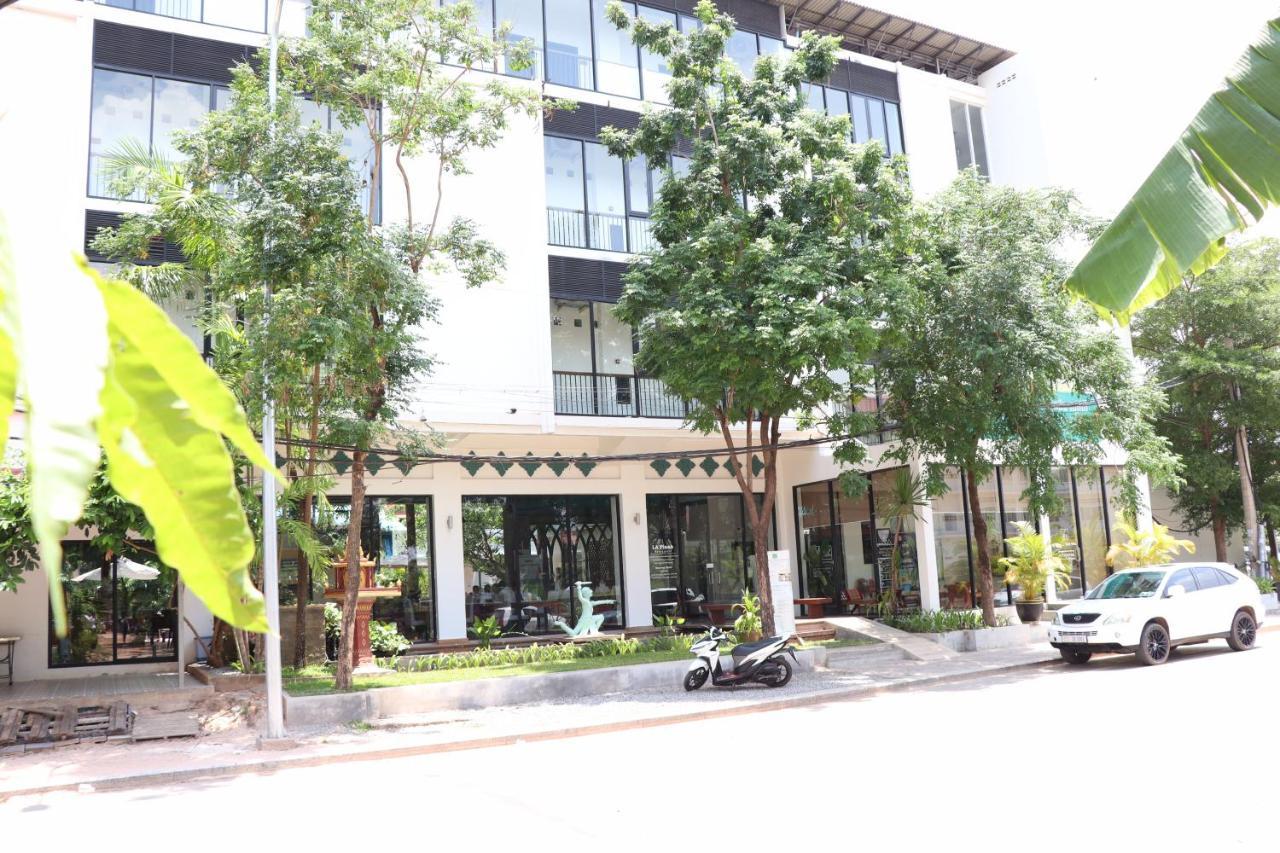 Landing Gold By Amatak Hotel Siem Reap Exterior photo